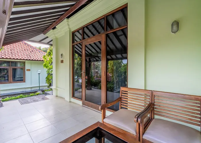 Taman Surgawi & 4*